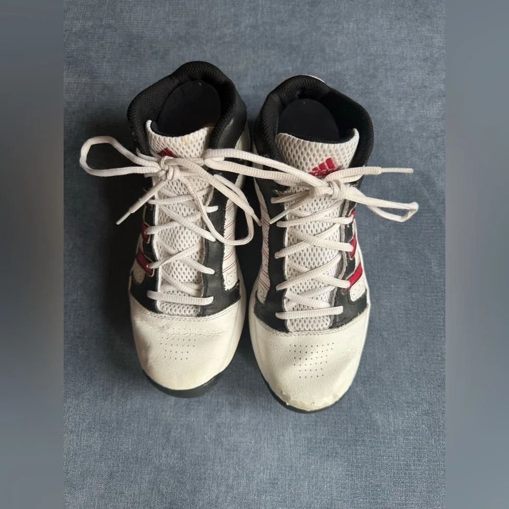 Adidas Youth Basketball Shoes SZ 6.5 Lace Up High Top White Red Black Athletic